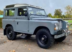 Grigio Usata 1976 Land Rover 88 SUV | 24.500 € - Immagine 1/4