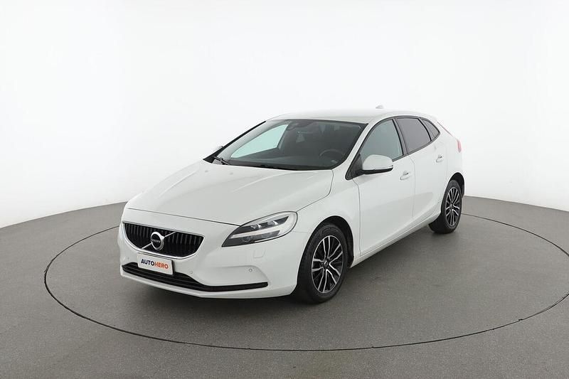 Usata Volvo V40 Business Edition 120 CV (88 kW) 2019 Bianco Station wagon