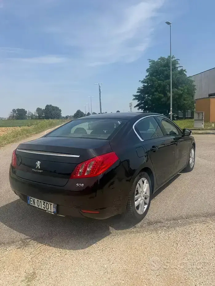 Usata Peugeot 508 Allure 163 CV (119 kW) 2012 Nero Berlina