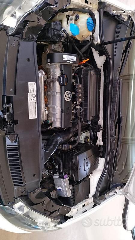 Bianco Usata 2013 VW Golf VII Due volumi | 4500 € (Super prezzo) - Immagine 1/4