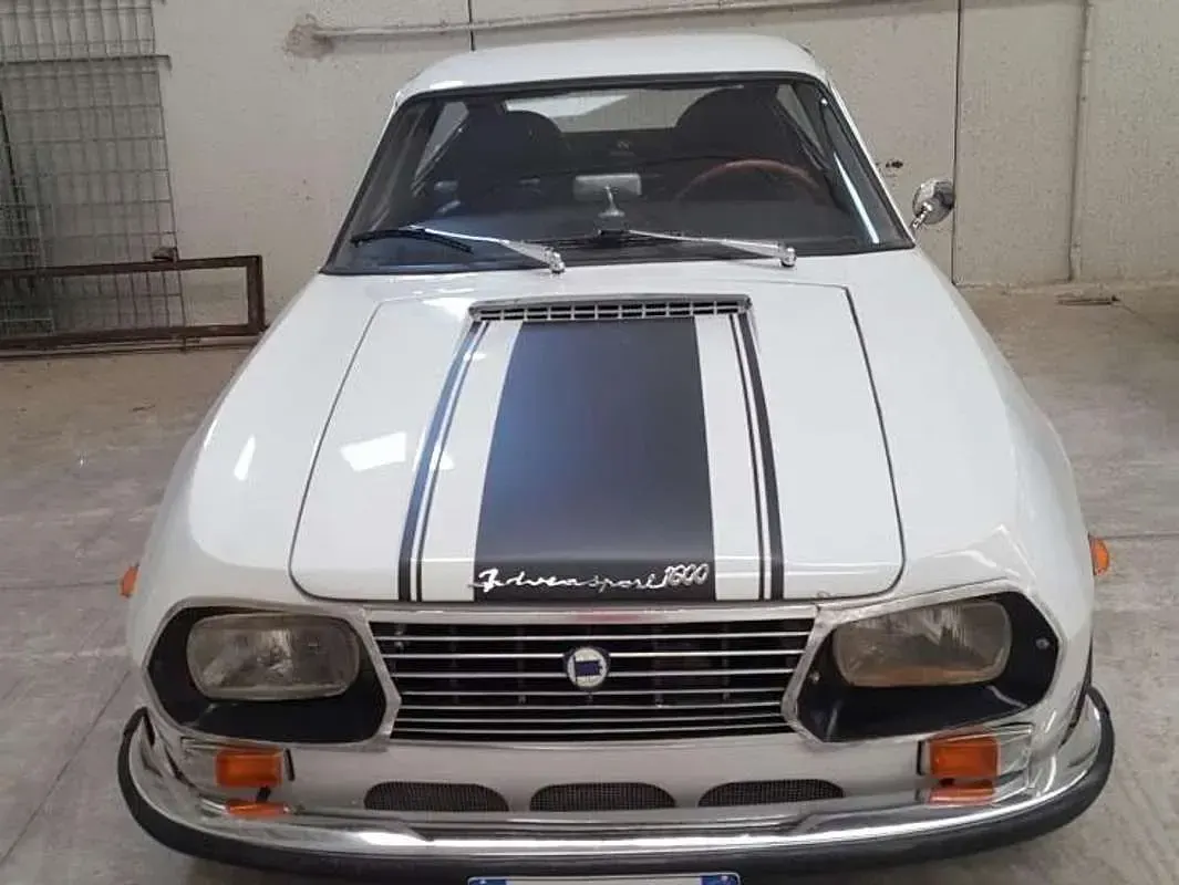 Usata Lancia Fulvia 90 CV (66 kW) 1972 Bianco Coupé