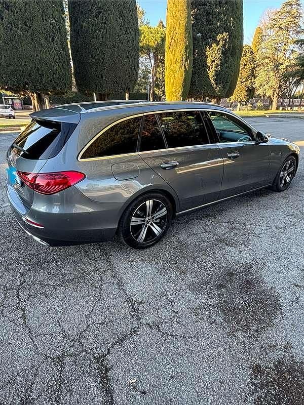 Usata Mercedes C220 200 CV (147 kW) 2022 Station wagon