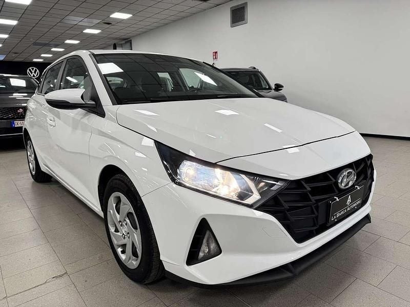 Usata Hyundai i20 84 CV (61 kW) 2023 Bianco Utilitaria