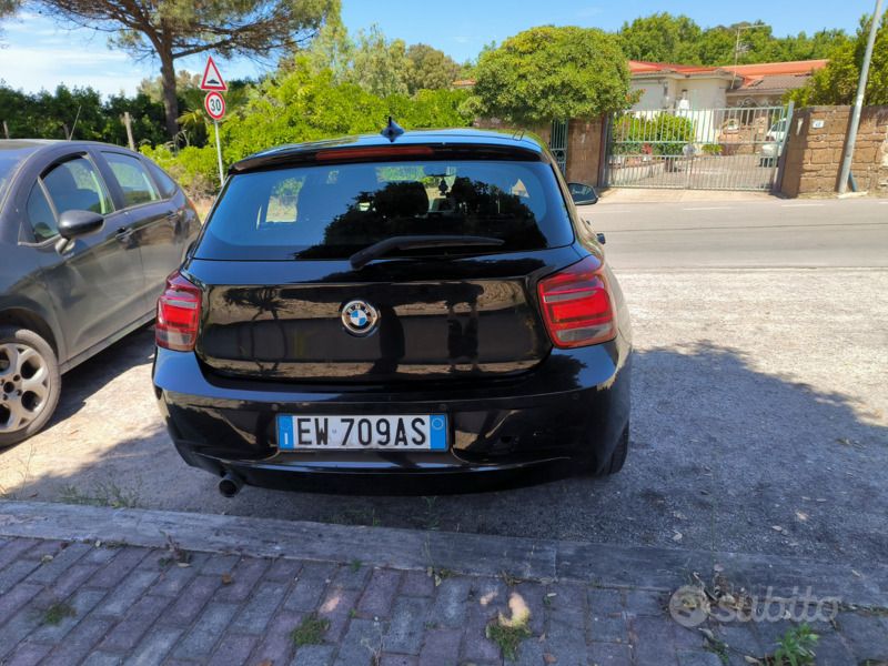 Usata BMW 118 Comfort Edition 143 CV (105 kW) 2014 Nero Utilitaria