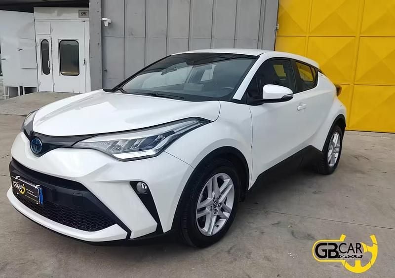 Usata Toyota C-HR Business Edition 98 CV (72 kW) 2023 Bianco SUV