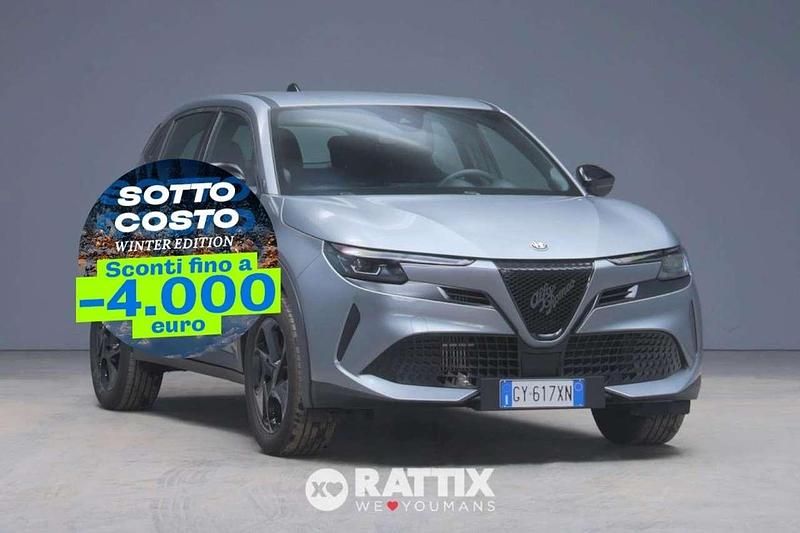 Grigio arese Usata 2025 Alfa Romeo Junior SUV | 21.976 € (Super prezzo) - Immagine 1/4