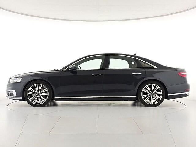 Usata Audi A8 Comfort 286 CV (210 kW) 2021 Blu/azzurro Berlina