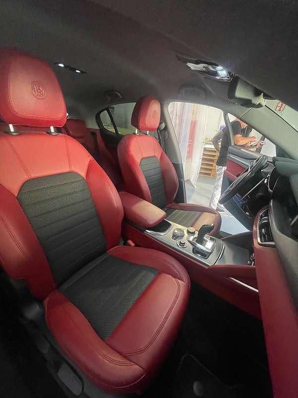 Usata Alfa Romeo Stelvio Ti 190 CV (139 kW) 2020 Argento SUV