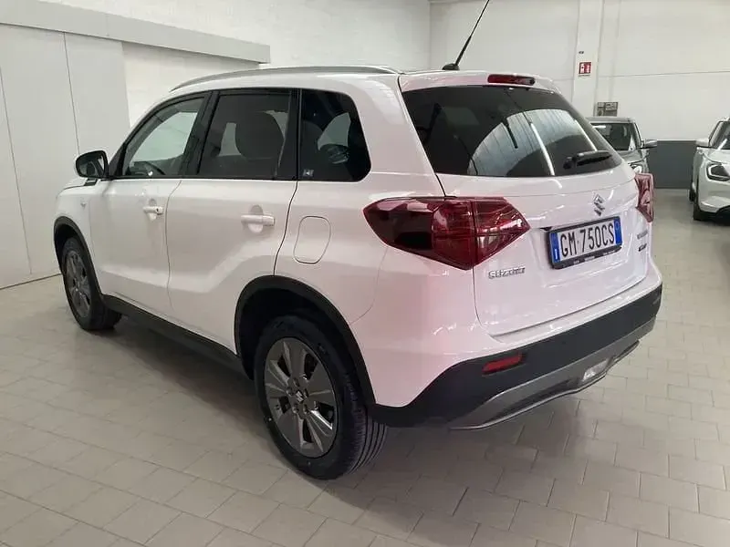 Usata Suzuki Vitara Cool 129 CV (94 kW) 2023 Bianco SUV