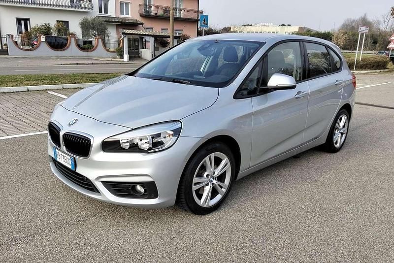 Usata BMW 216 116 CV (85 kW) 2015 Argento Monovolume