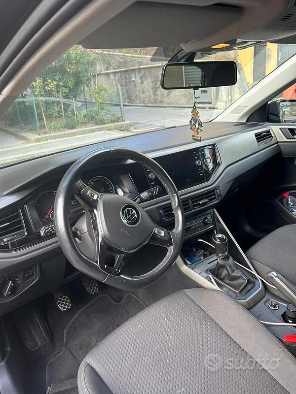 Usata VW Polo R-line 2020 Nero Utilitaria