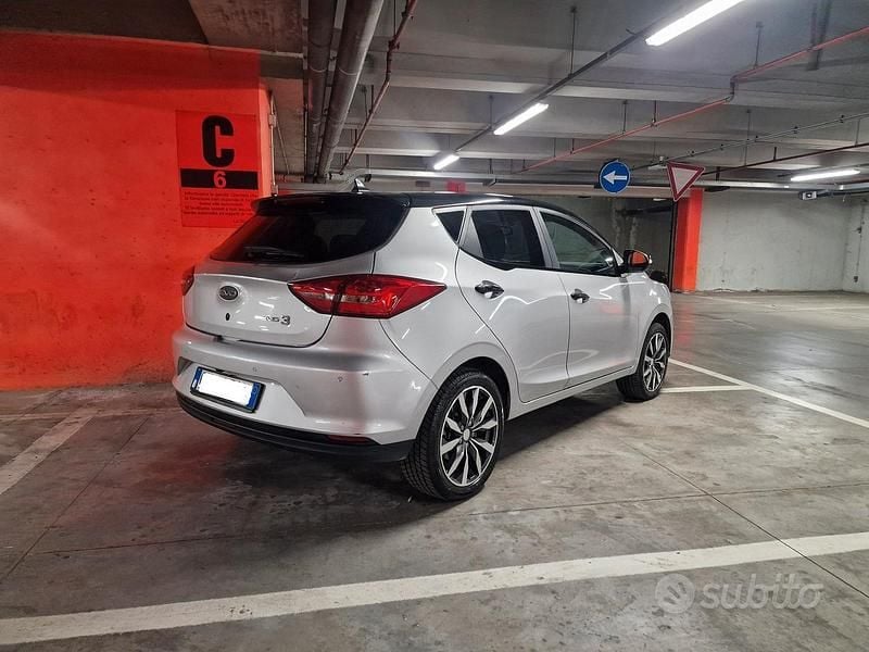 Usata EVO Evo 3 113 CV (83 kW) 2022 Grigio SUV