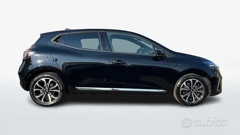 Usata Renault Clio V Techno 90 CV (66 kW) 2025 Nero Berlina