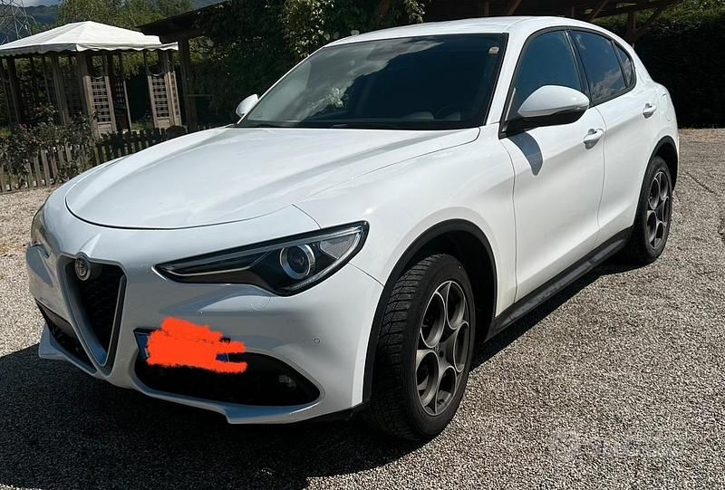 Brugt Alfa Romeo Stelvio 210 HK (154 kW) 2017 Hvid SUV