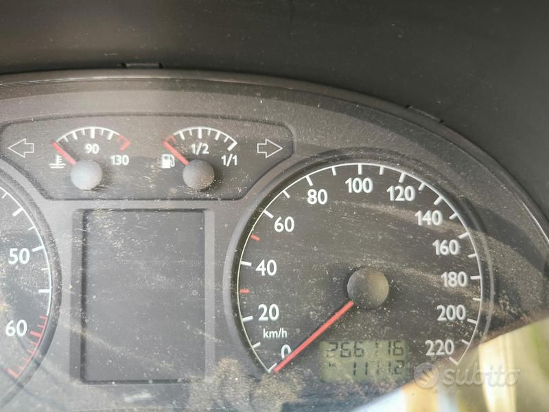 Usata VW Polo 2003 Grigio Utilitaria