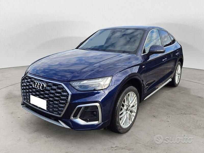 Blu Usata 2021 Audi Q5 Sportback S-line plus SUV | 37.600 € (Cara) - Immagine 1/4