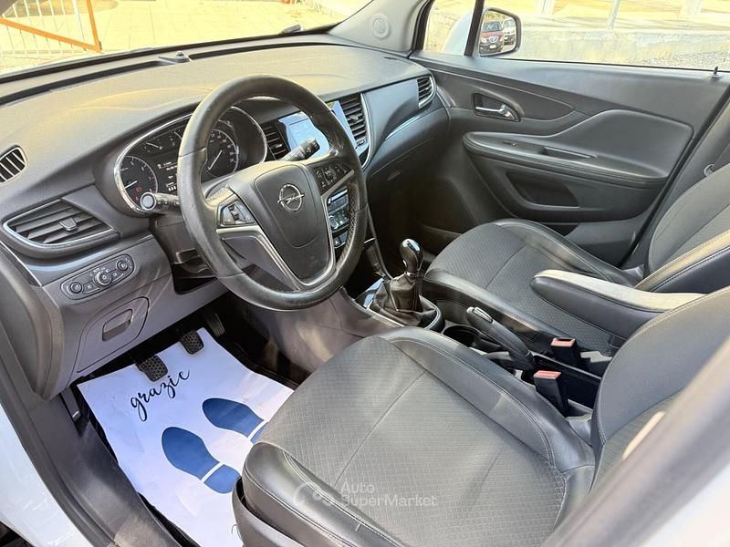 Usata Opel Mokka 140 CV (102 kW) 2016 Bianco SUV