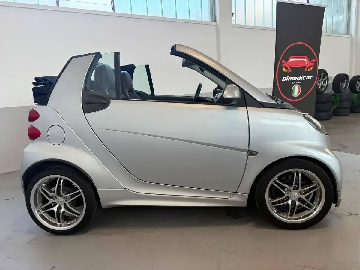 Usata Smart ForTwo Cabrio Brabus 84 CV (61 kW) 2007 Argento Cabrio