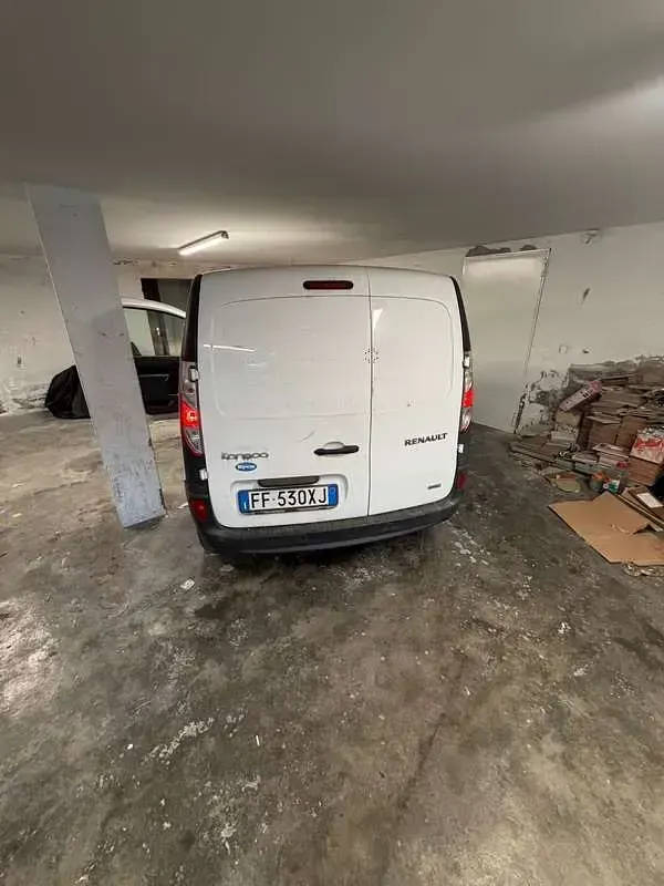 Usata Renault Kangoo 90 CV (66 kW) 2015 Monovolume