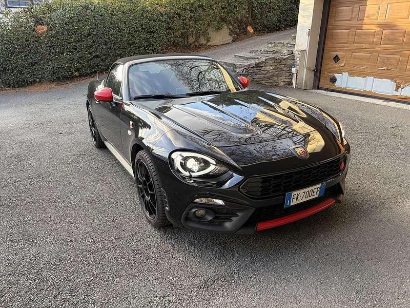 Usata Abarth 124 Spider 170 CV (125 kW) 2017 Nero Cabrio