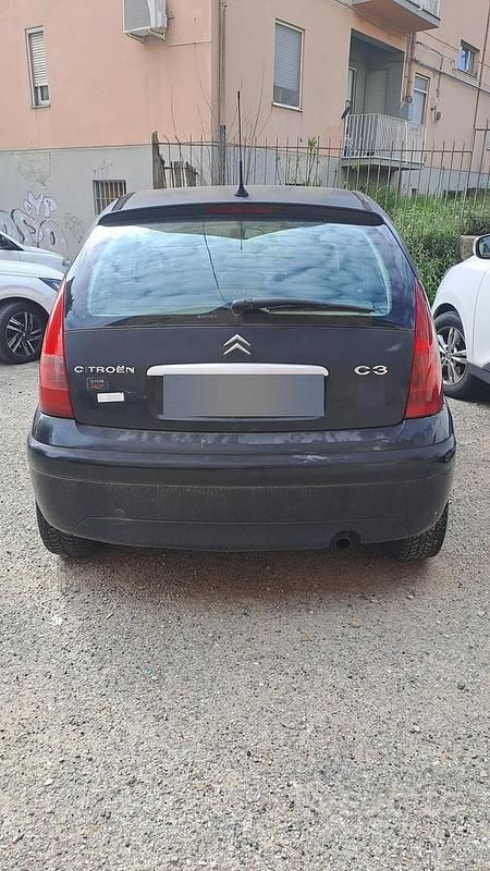 Usata Citroën C3 68 CV (50 kW) 2003 Nero Berlina
