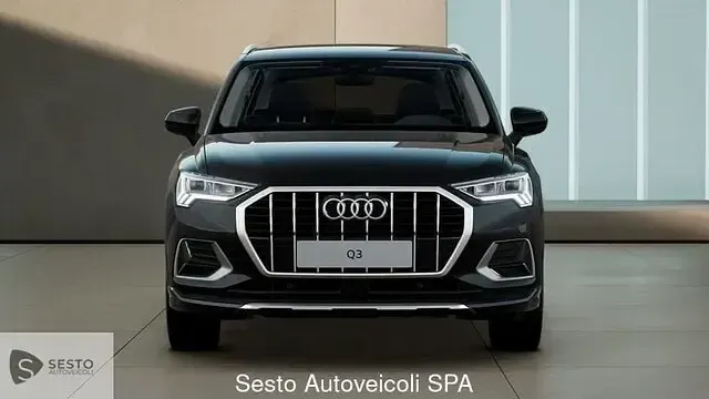 Usata Audi Q3 Advanced 150 CV (110 kW) 2024 Nero SUV