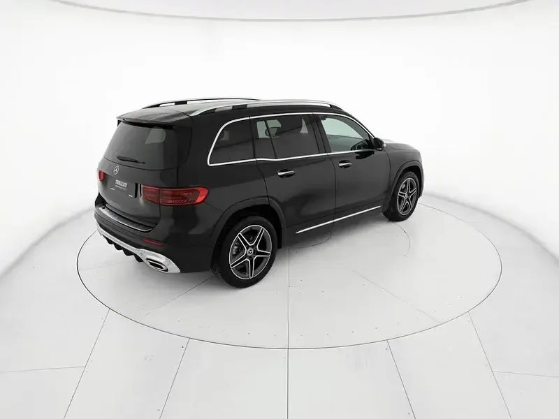 Usata Mercedes GLB200 AMG Line Premium 150 CV (110 kW) 2024 Nero SUV