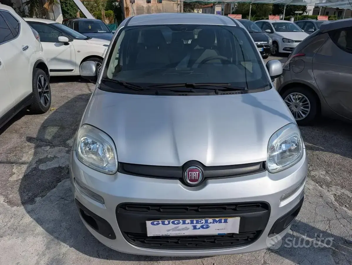 Usata Fiat Panda Lounge 69 CV (50 kW) 2016 Grigio Utilitaria