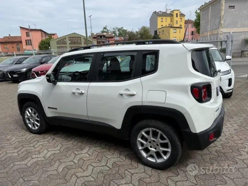 Usata Jeep Renegade Limited 131 CV (96 kW) 2023 Bianco SUV