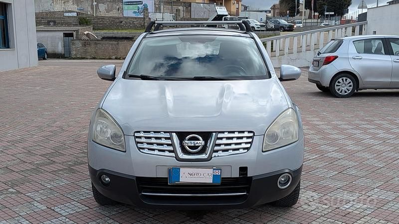Usata Nissan Qashqai Tekna 106 CV (77 kW) 2007 Grigio SUV