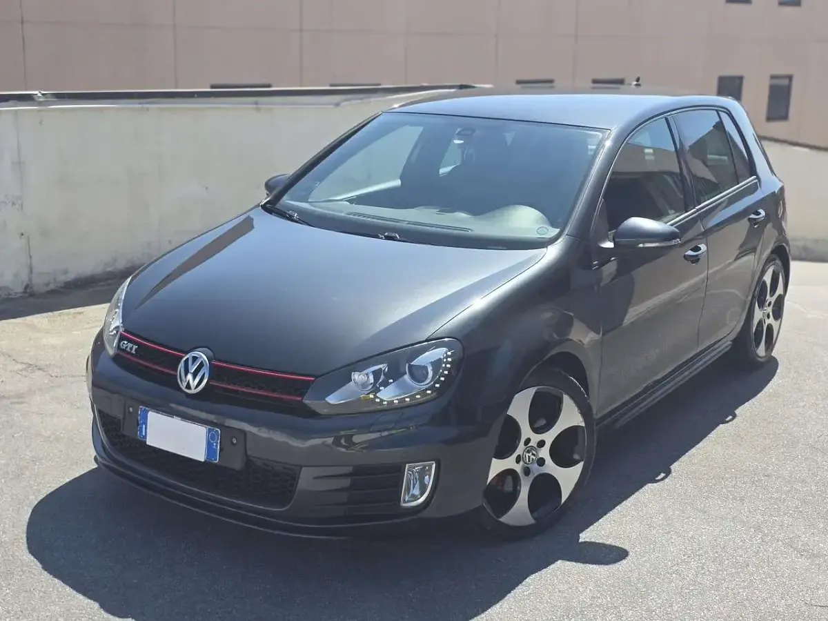 Usata VW Golf VII GTI 211 CV (155 kW) 2012 Grigio Berlina