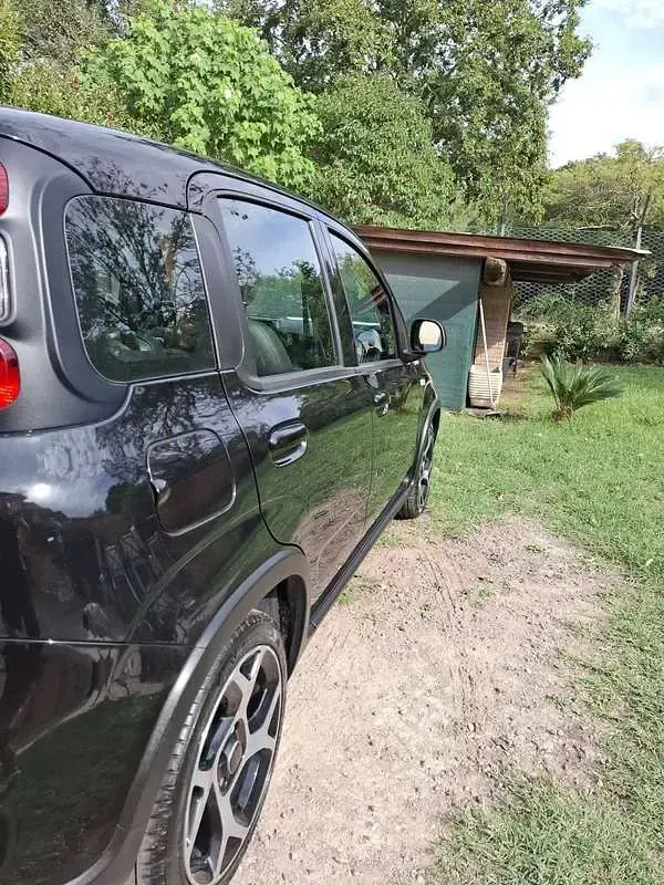 Usata Fiat Panda Sport 69 CV (50 kW) 2021 Nero Utilitaria