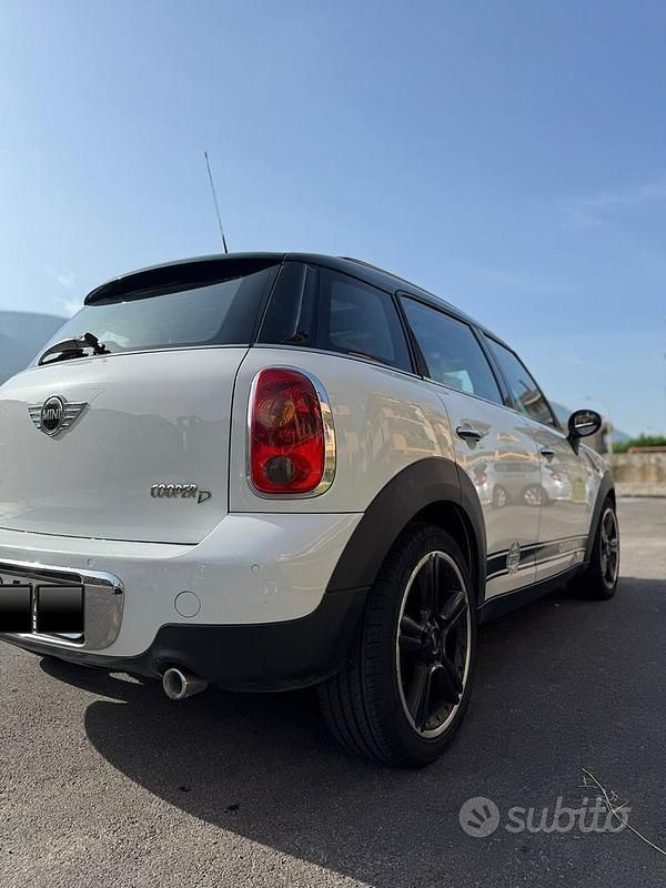 Usata Mini Countryman 2011 Bianco SUV