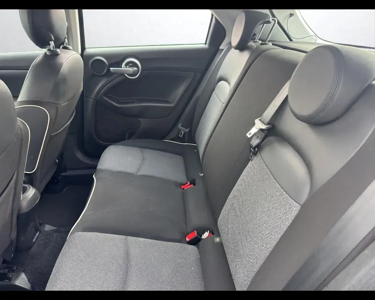 Usata Fiat 500X Pop Star 95 CV (69 kW) 2017 Nero SUV