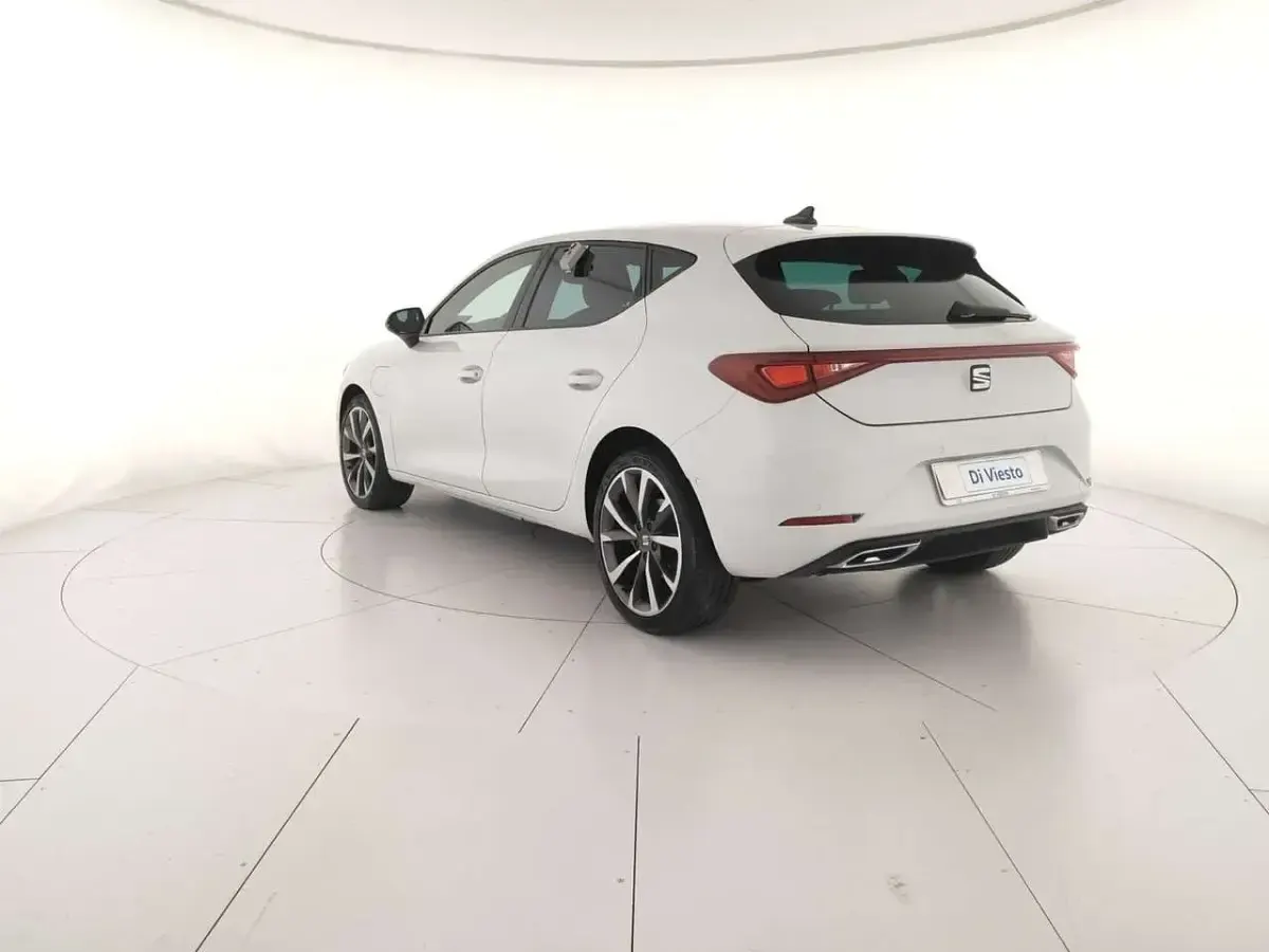 Usata Seat Leon FR 204 CV (150 kW) 2021 Bianco nevada Berlina