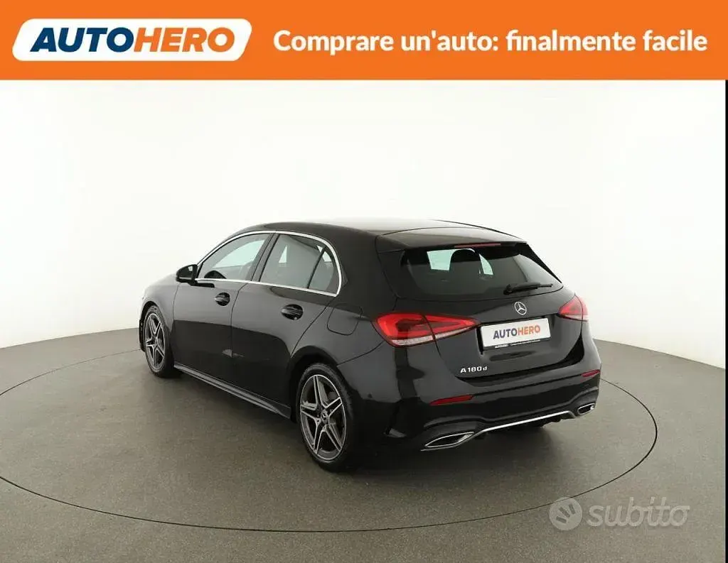Usata Mercedes A180 Premium 116 CV (85 kW) 2021 Nero Berlina
