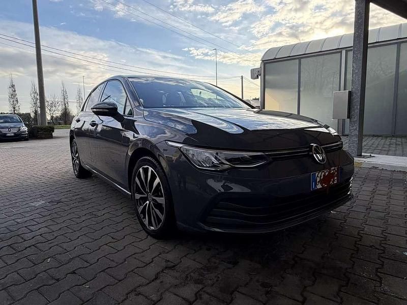 Usata VW Golf VIII GTE 150 CV (110 kW) 2020 Berlina