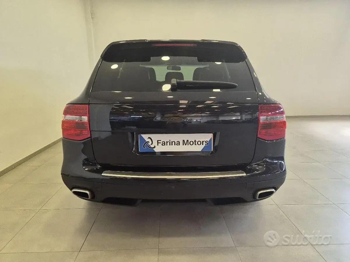 Usata Porsche Cayenne 239 CV (175 kW) 2009 Nero SUV