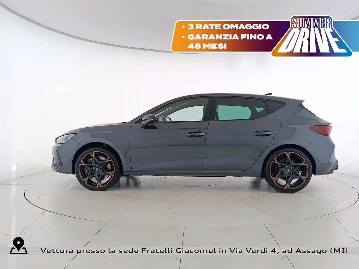 Nuova Cupra Leon VZ3 300 CV (220 kW) 2025 Grigio Berlina