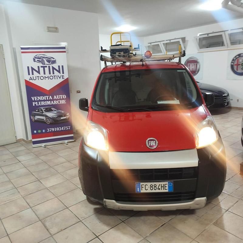 Usata Fiat Fiorino 95 CV (69 kW) 2016 Rosso Monovolume