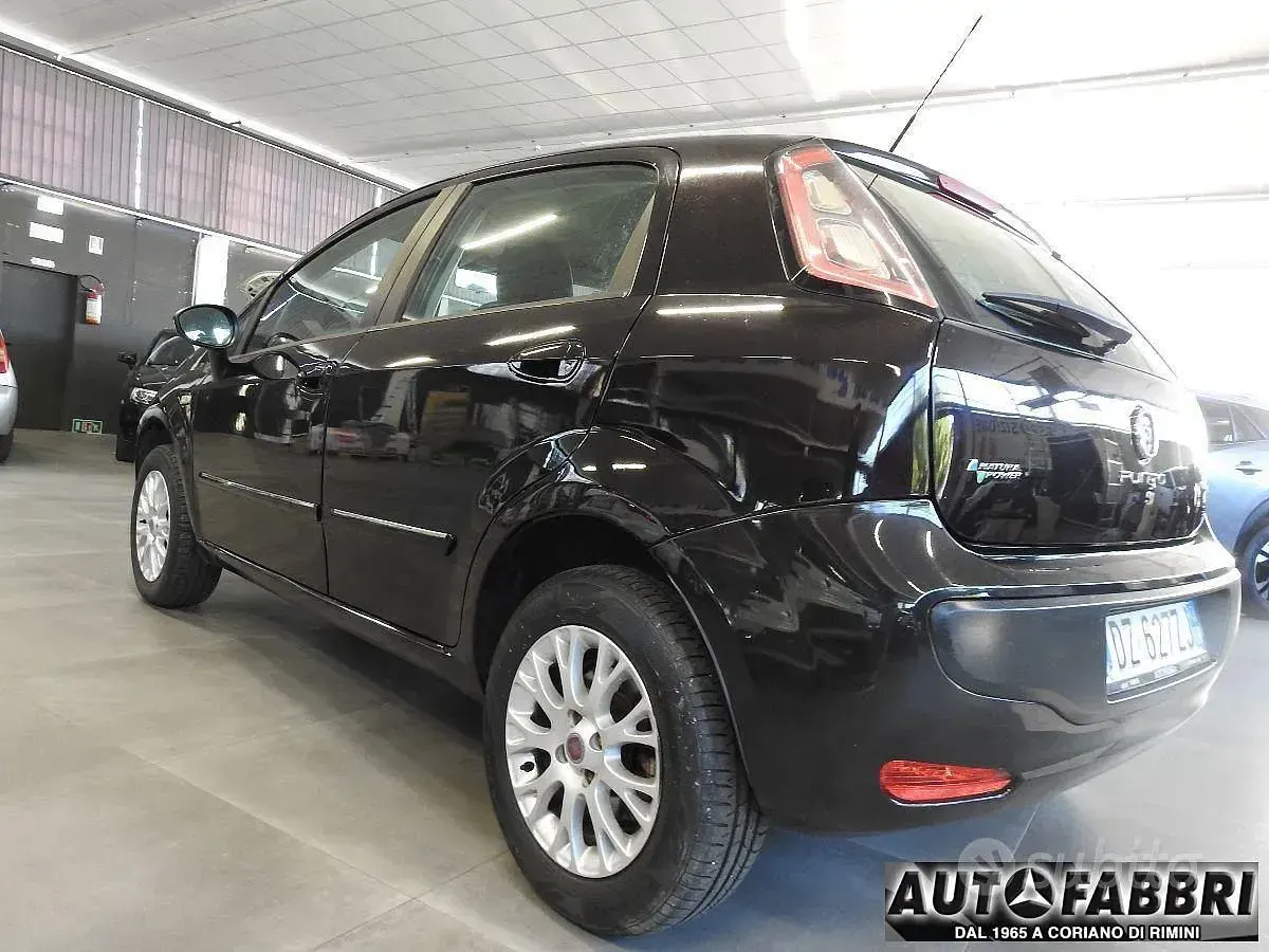 Usata Fiat Punto Evo Dynamic 76 CV (55 kW) 2009 Utilitaria