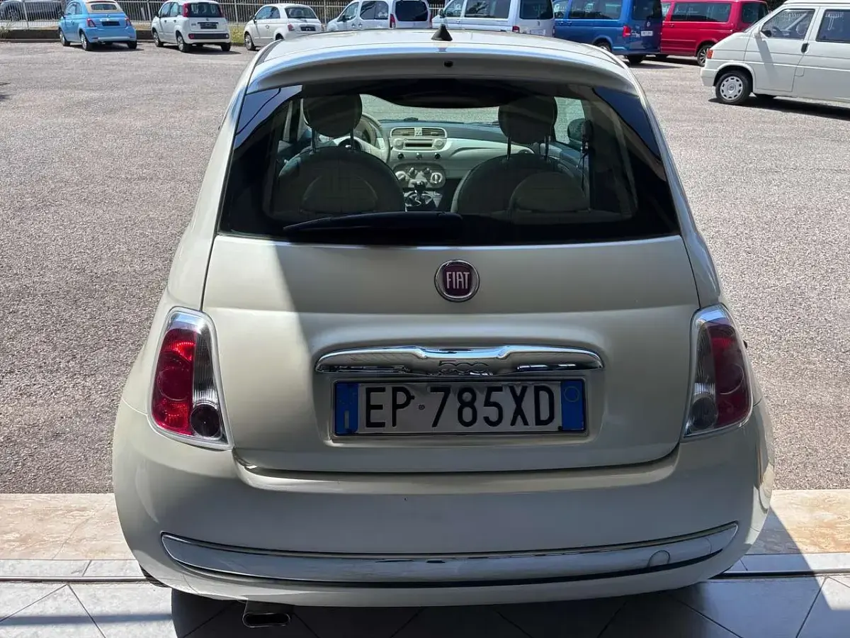 Usata Fiat 500 Lounge 69 CV (50 kW) 2013 Bianco Utilitaria