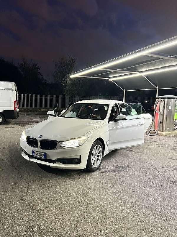Usata BMW 318 Gran Turismo 143 CV (105 kW) 2014 Berlina