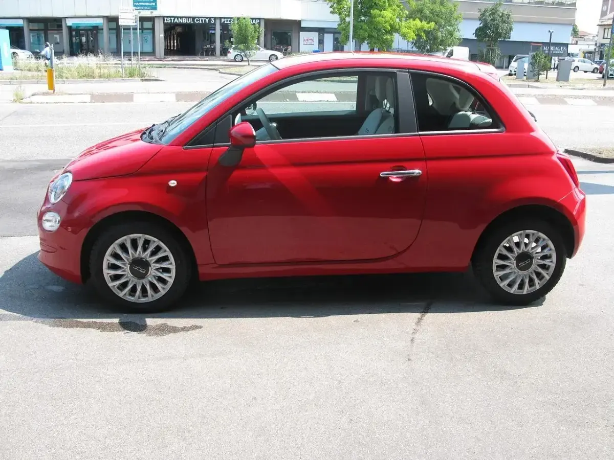 Usata Fiat 500 Lounge 69 CV (50 kW) 2020 Rosso Berlina