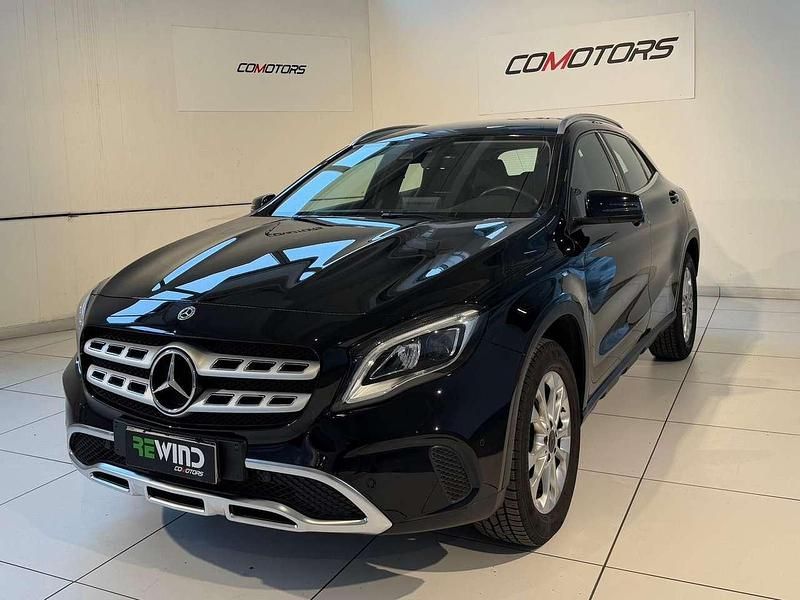 Usata Mercedes GLA200 Premium 136 CV (100 kW) 2019 Nero SUV