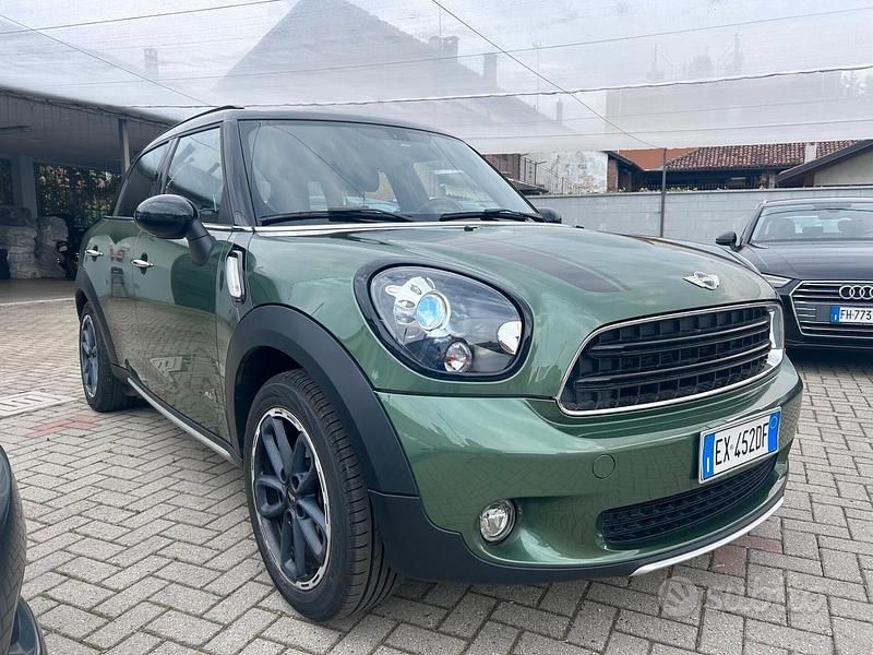 Usata Mini Cooper D Countryman 111 CV (81 kW) 2014 Verde SUV