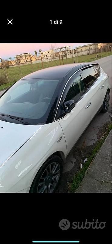 Usata Lancia Delta 120 CV (88 kW) 2010 Bianco Utilitaria