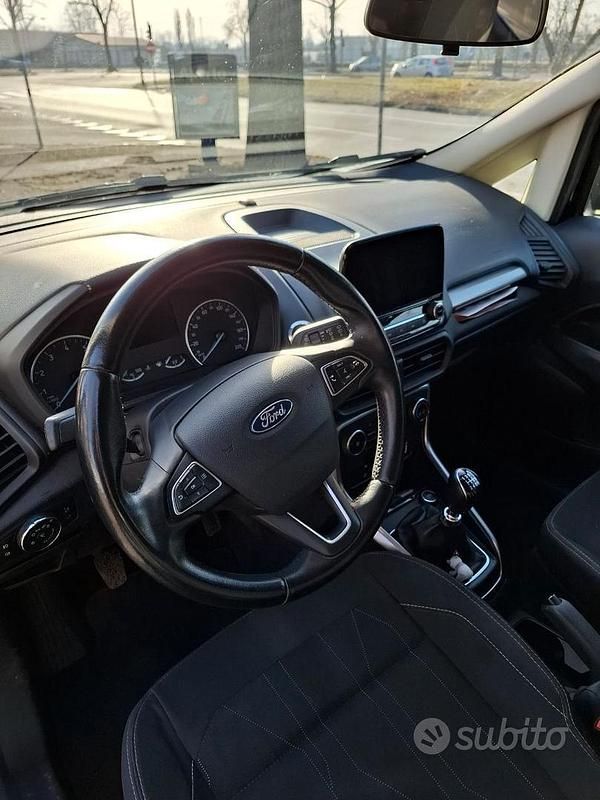 Usata Ford Ecosport 125 CV (91 kW) 2018 Nero SUV