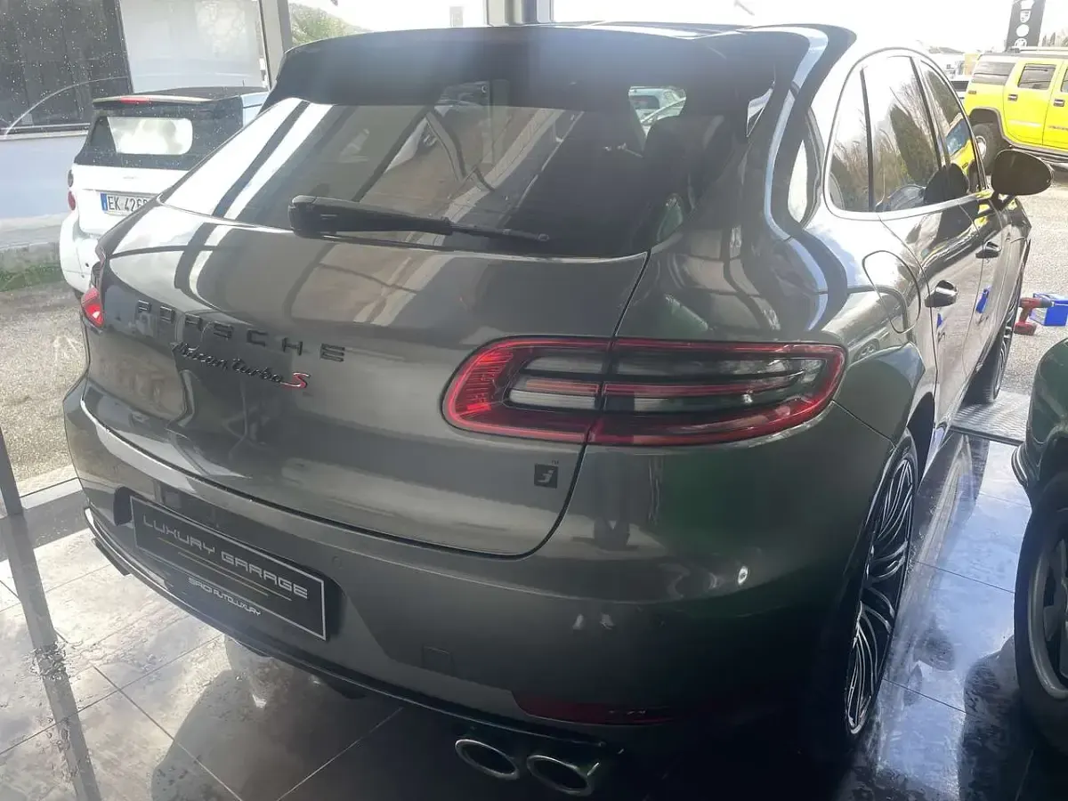 Usata Porsche Macan Performance Package 441 CV (324 kW) 2017 Other SUV