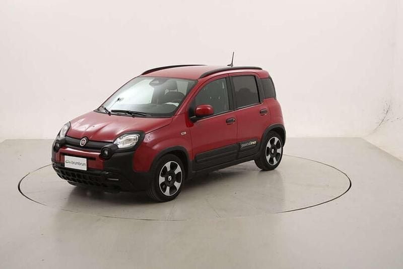 Usata Fiat Panda Cross Cross 71 CV (52 kW) 2025 Rosso Utilitaria